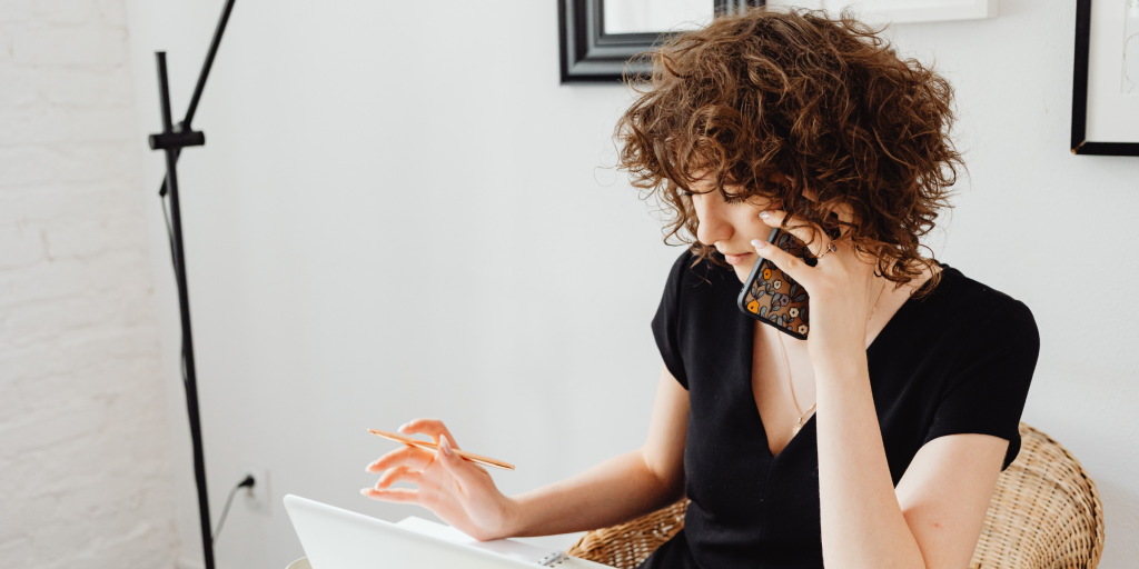 Poor phone hygiene can result in skin issues